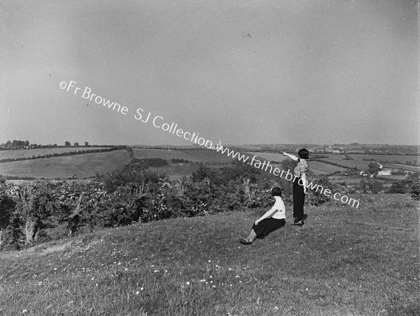 DISTANT VIEW OF CATHEDRAL FROM EMAMIA